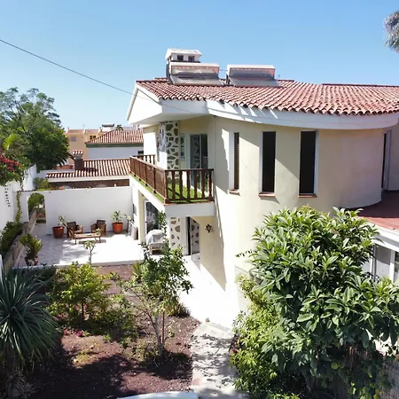 펜션 Casa El Castillo 3 *